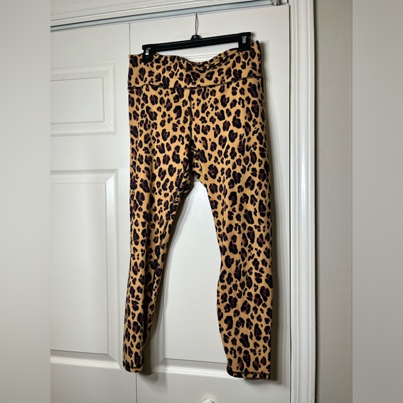 Fabletics Pants - Fabletics Leopard Print Leggings